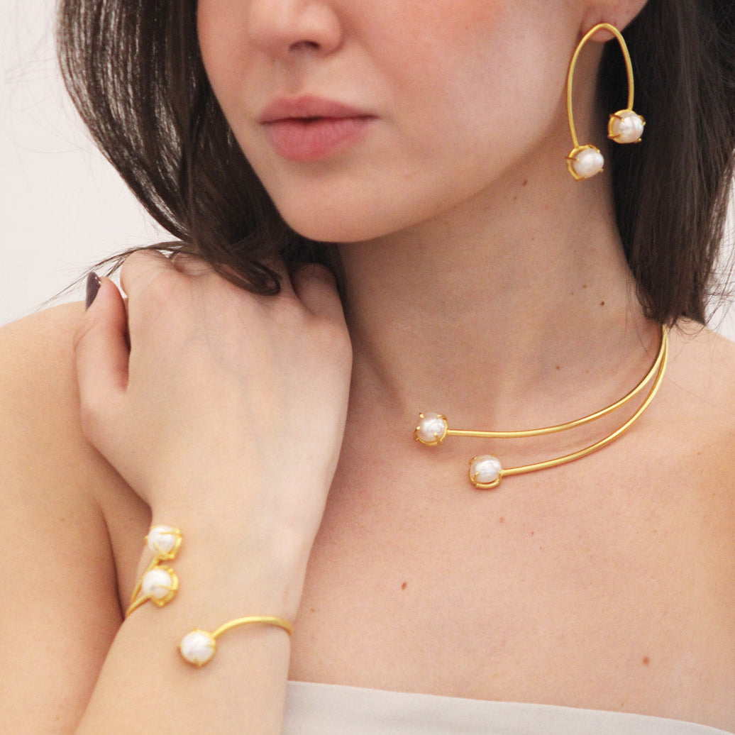 Golden Pearl Bangle