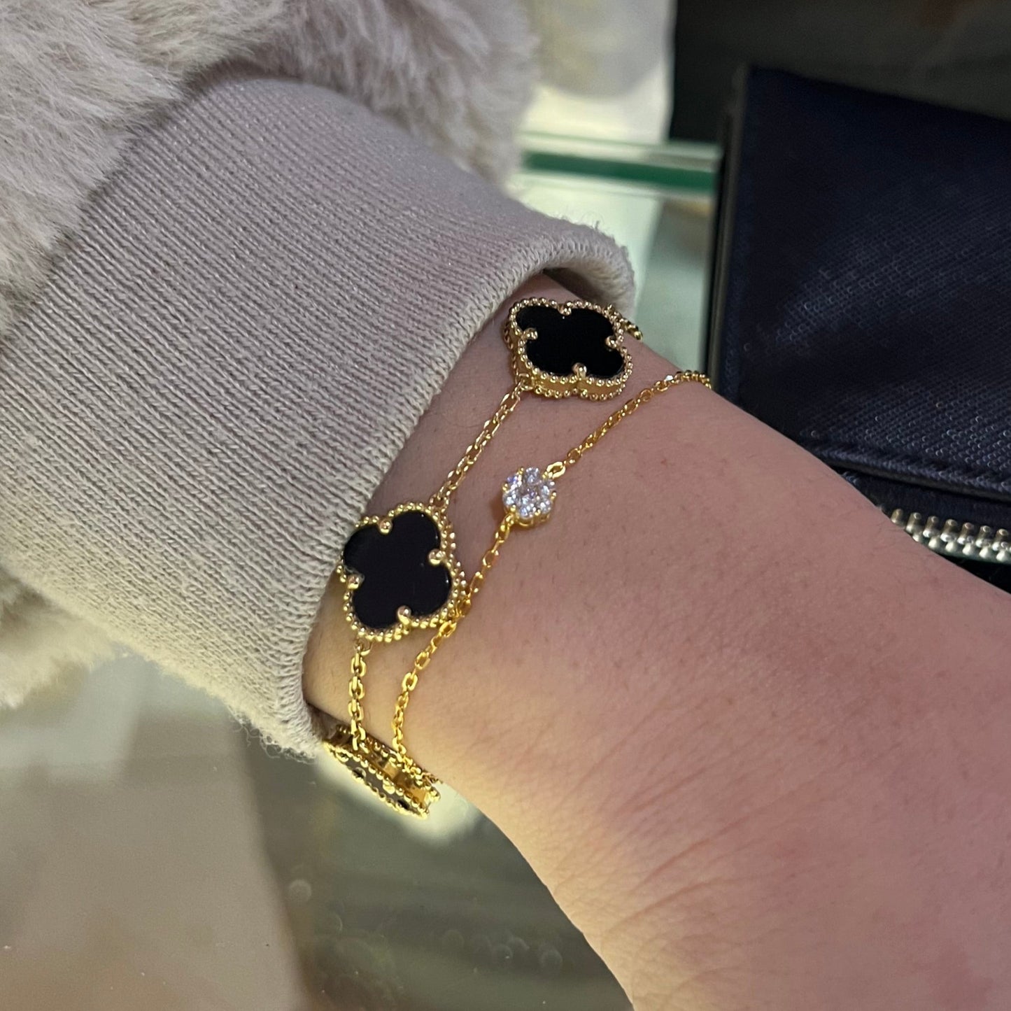 Minimalistic Illusion Bracelet