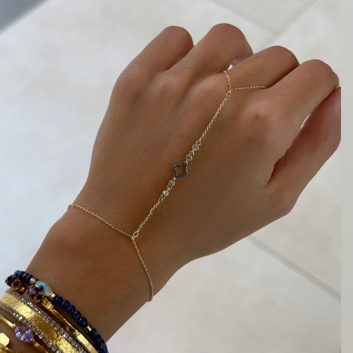 Clover Hand Chain