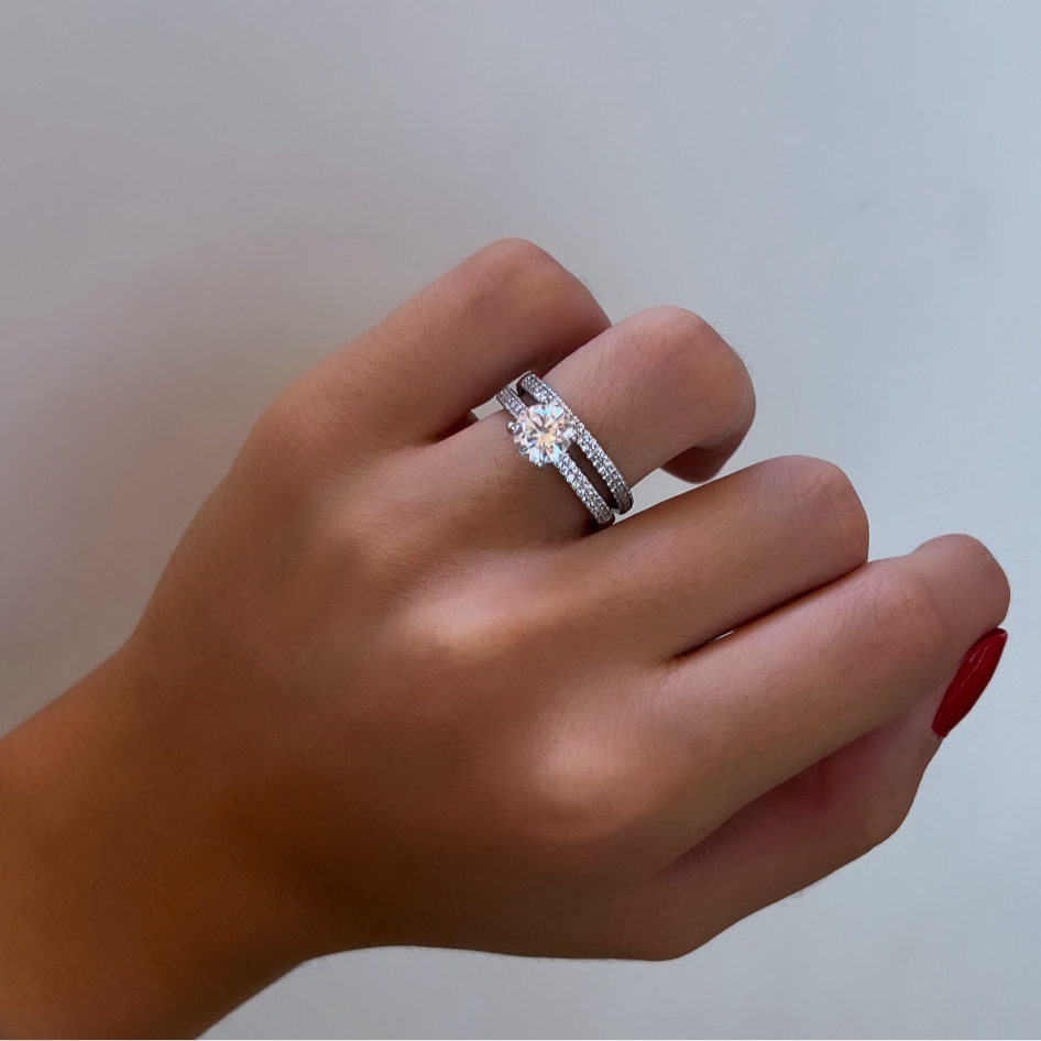 Elegant Engagement Solitaire Ring Twins Set