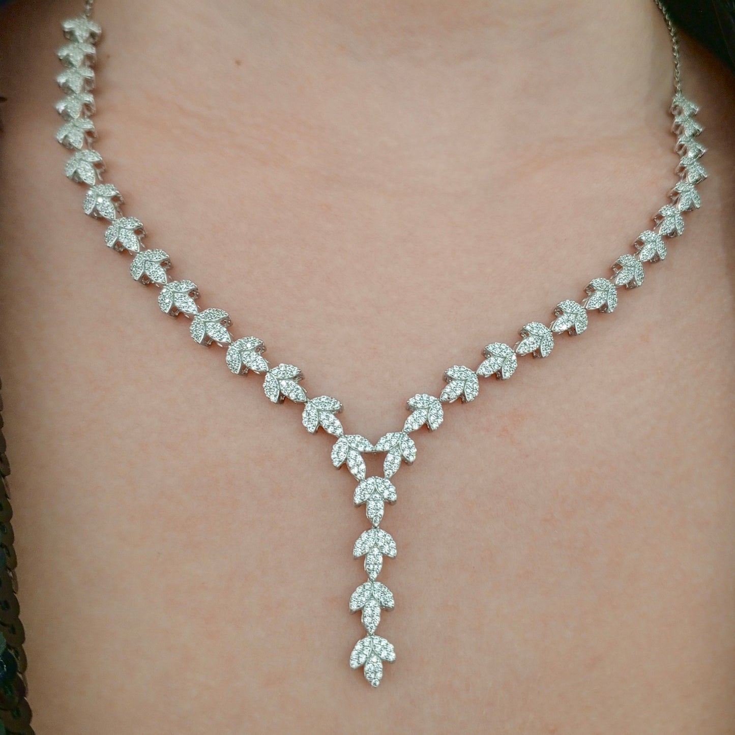 Elegant IVY Necklace