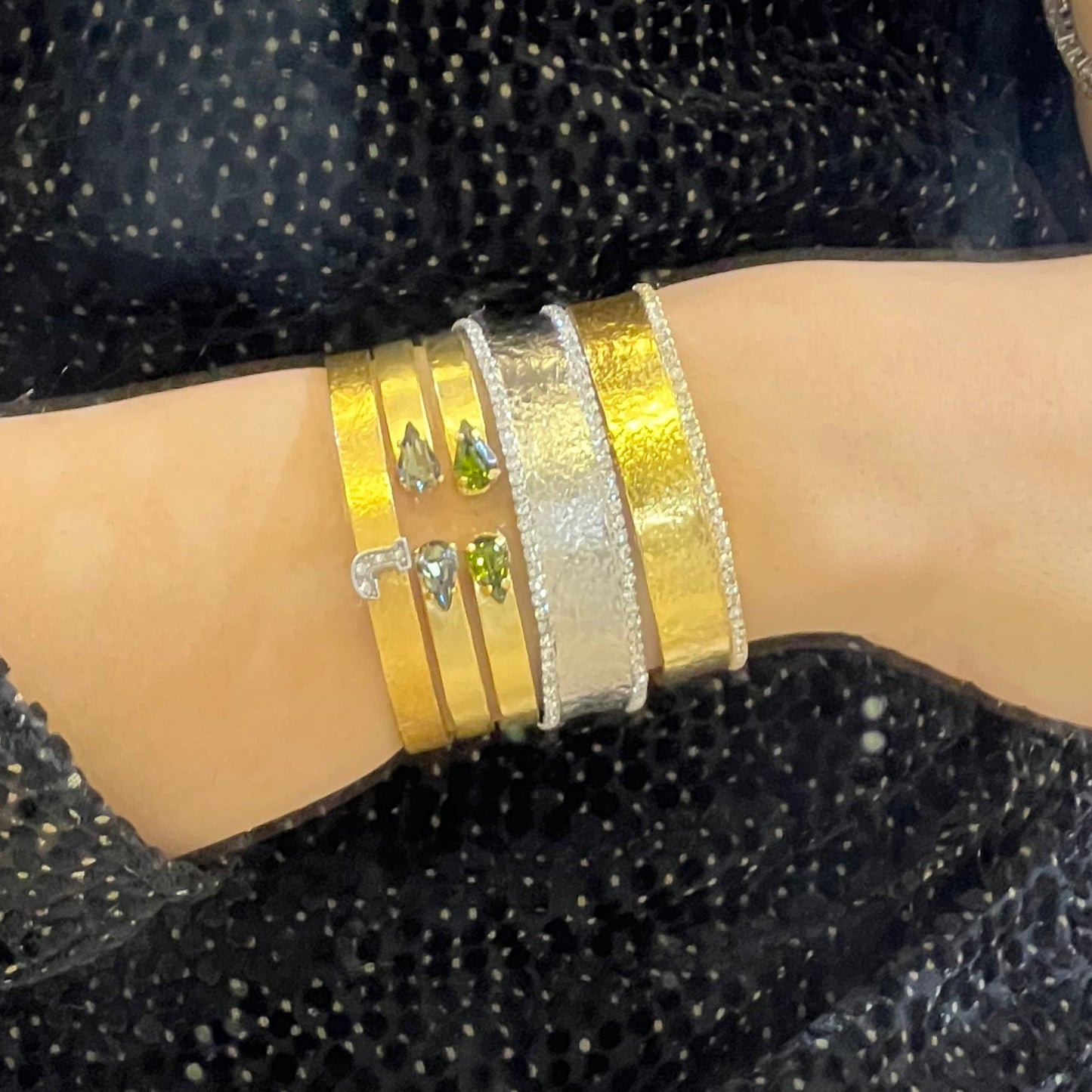 Thick Double Sided Zircon Bangle