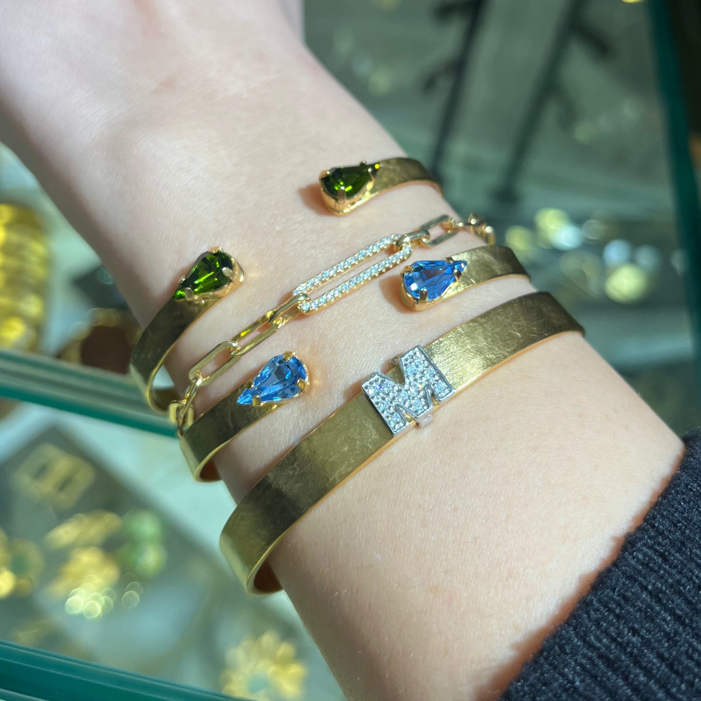 Baby Blue Small Stone Teardrop Bangle