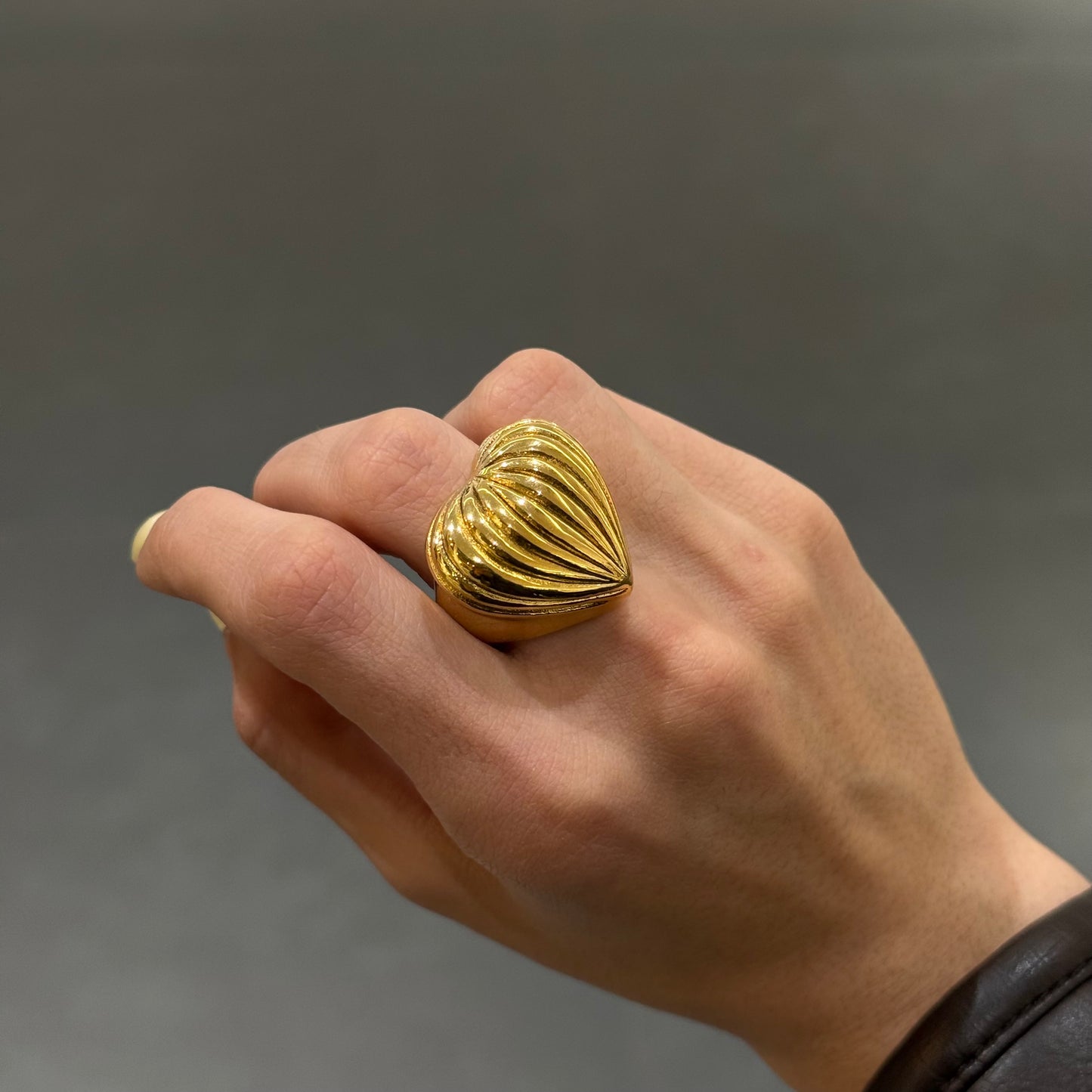 Ribbed Heart Chunky Ring