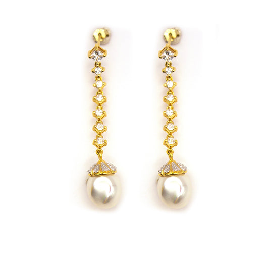 All Glammed up Pearl Earrings