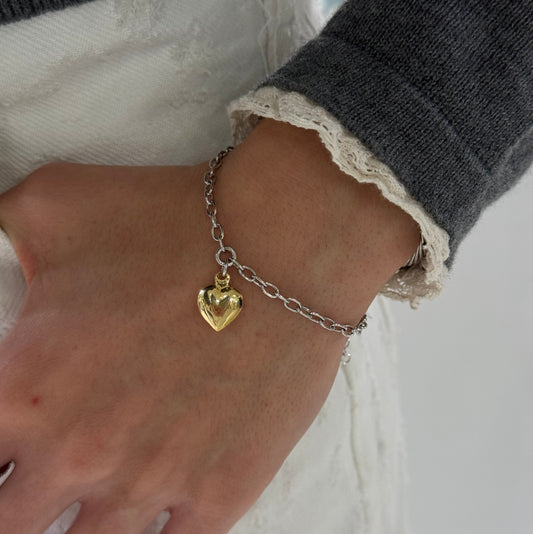 Chain With A Golden Heart Bracelet