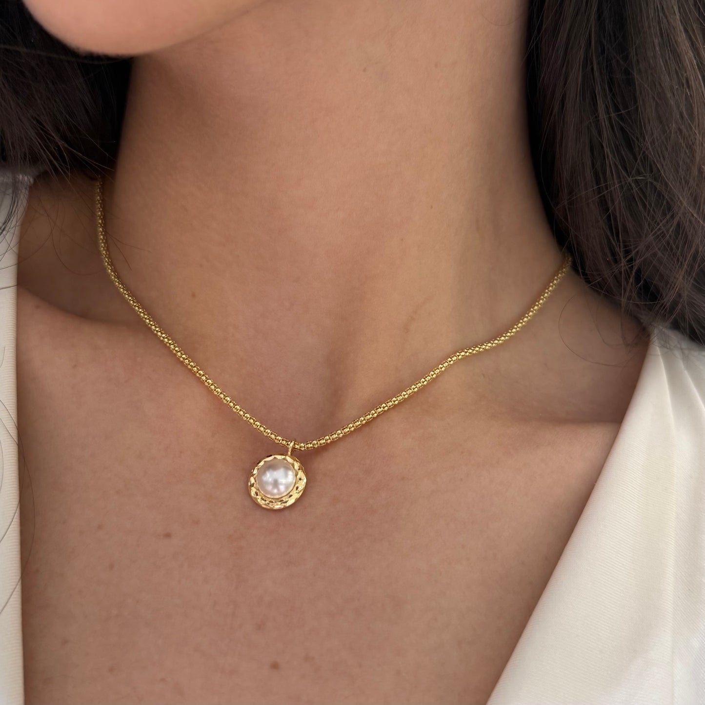 Vintage Pearl Pendant Necklace