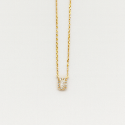 Simple Zircon Rectangle Necklace In Gold