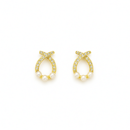 Pearla Studs