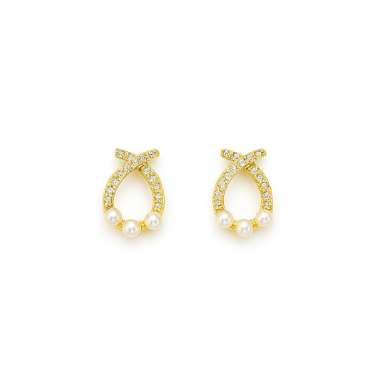 Pearla Studs
