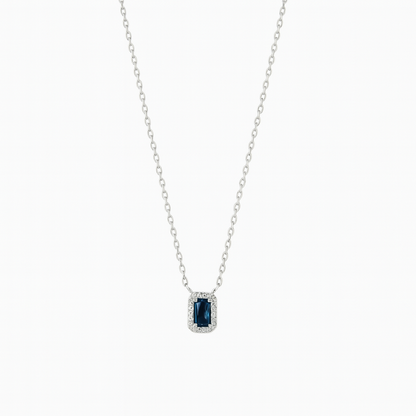Simple Zircon Rectangle Necklace In Silver