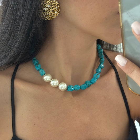 Pearly Turquoise Necklace