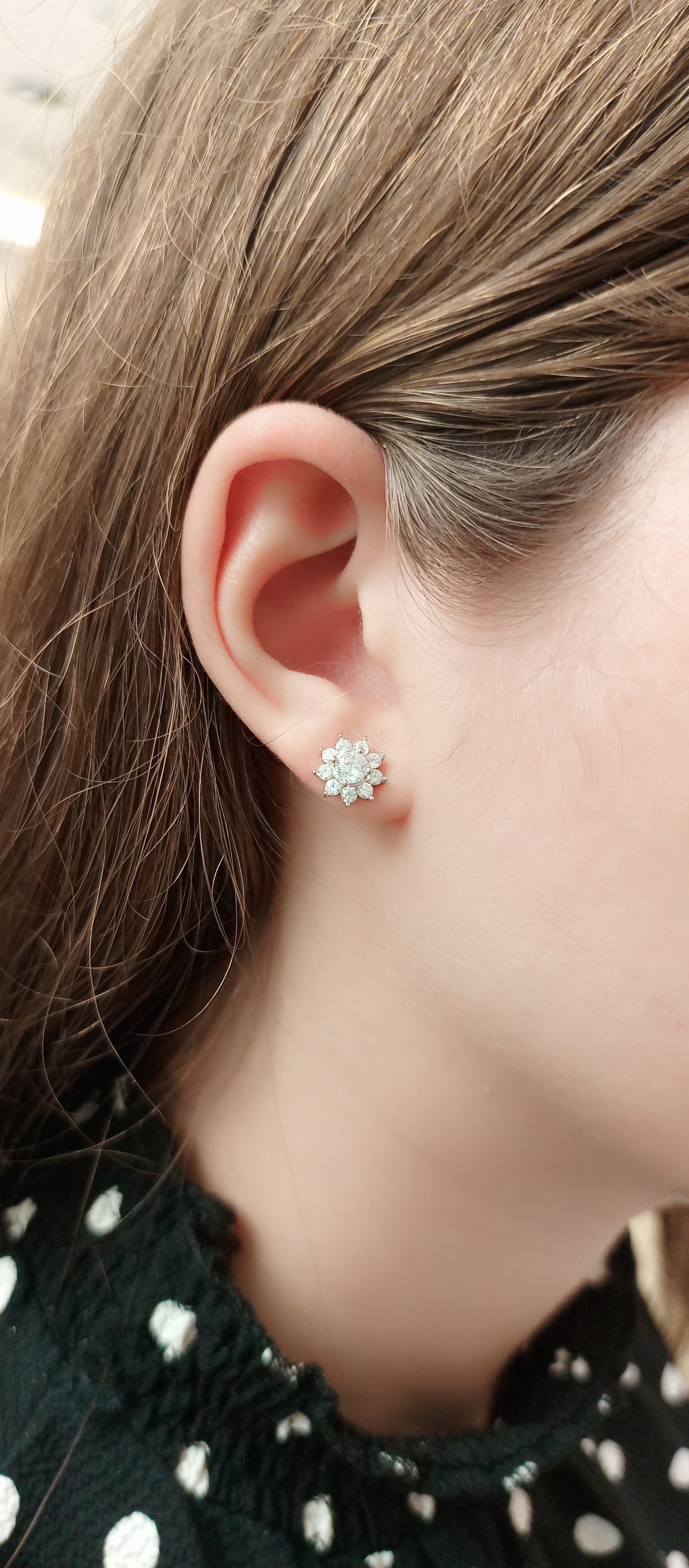 Flower Illusion Stud Earrings