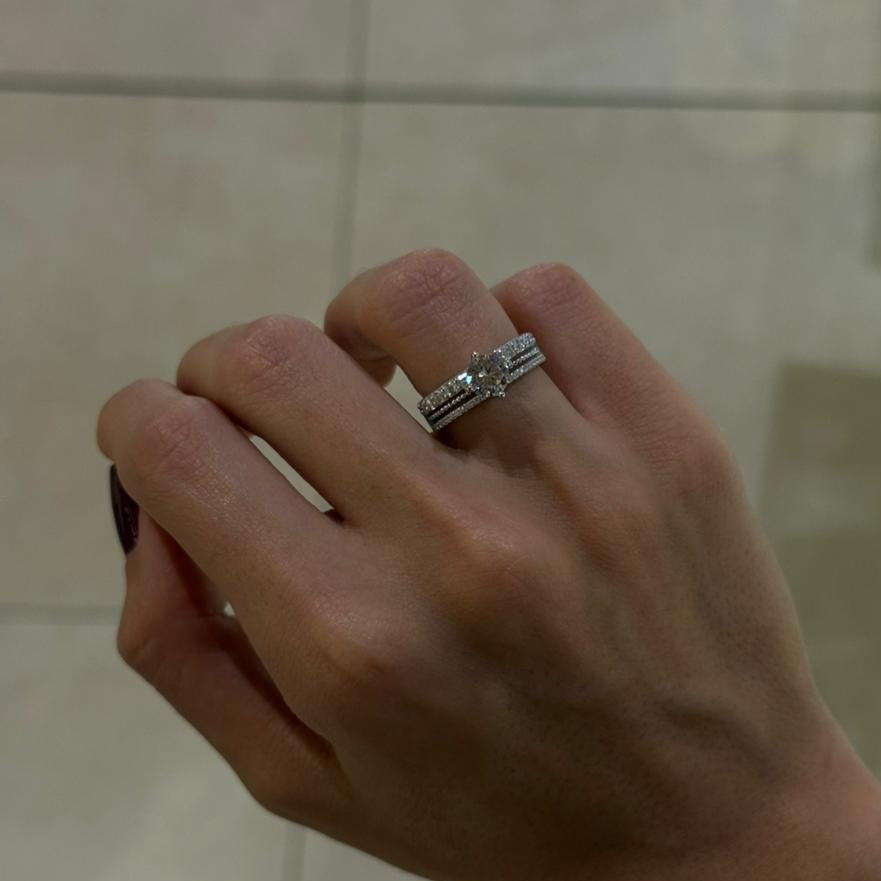 Linear Sparkle Rings