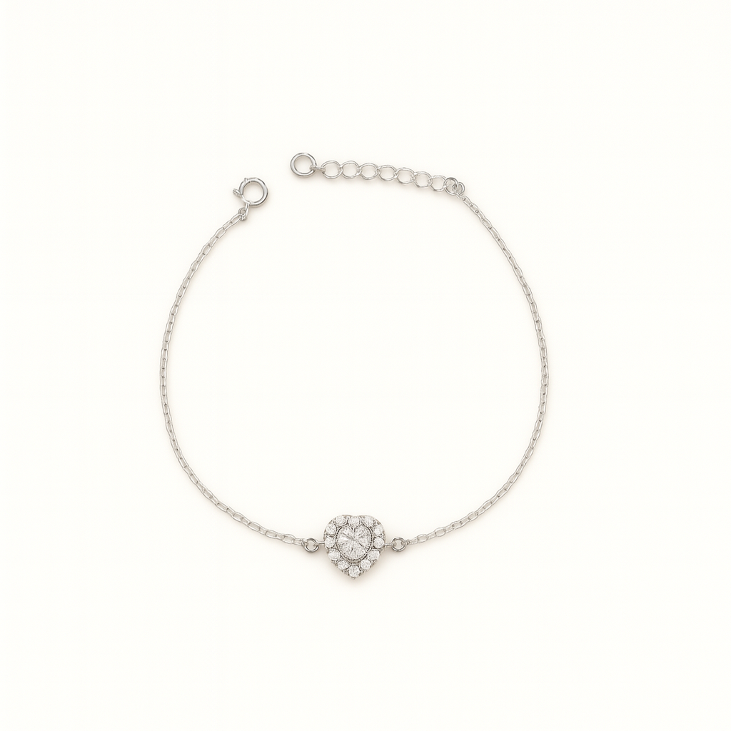 Simple Zircon Heart Bracelet In Silver