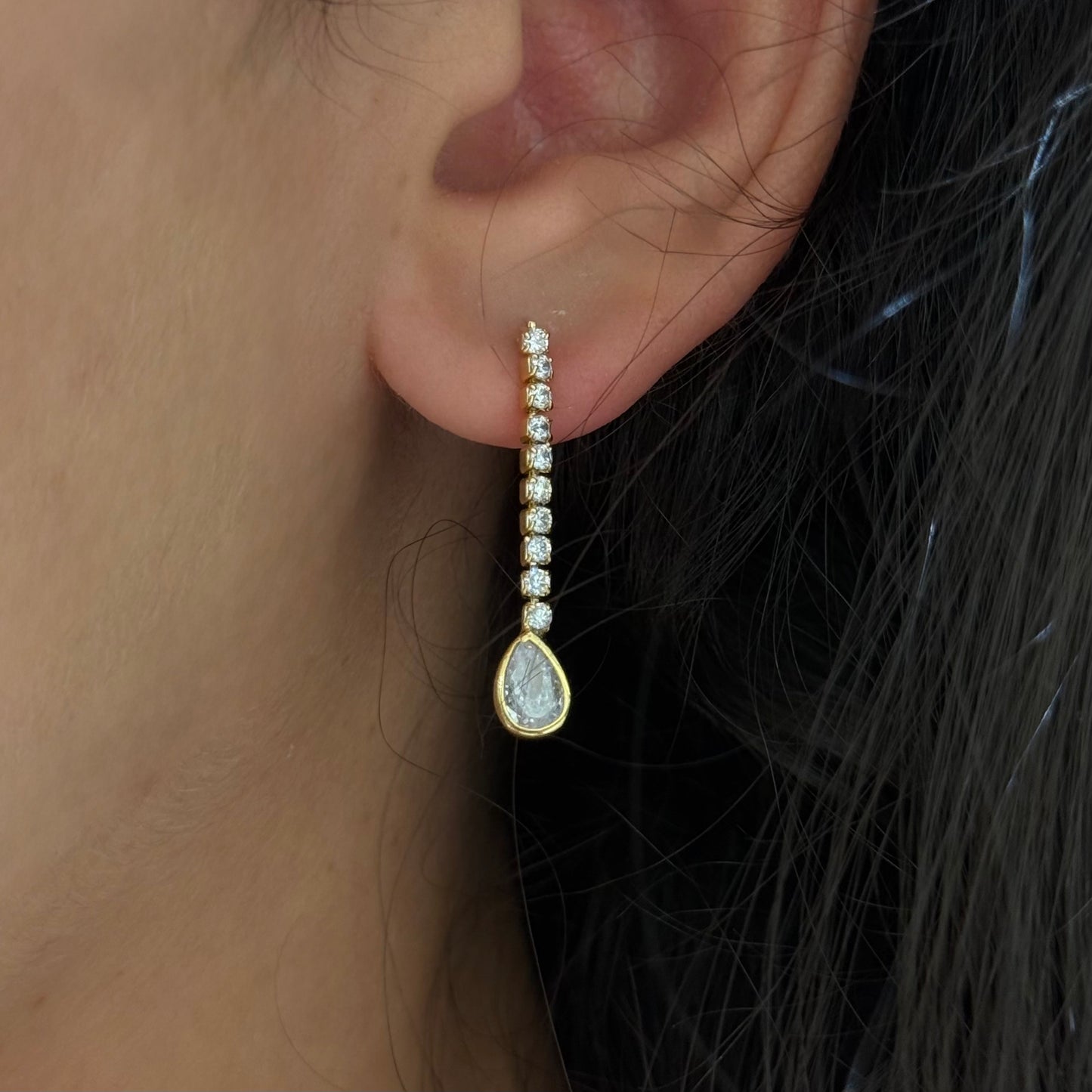 Tennis Teardrop Earrings In Gold