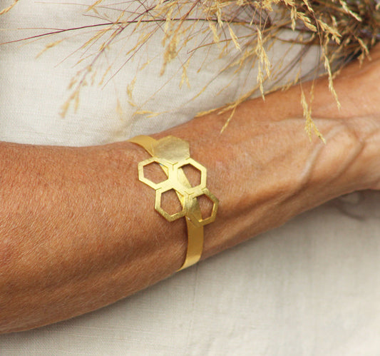 Honey Comb Bangle