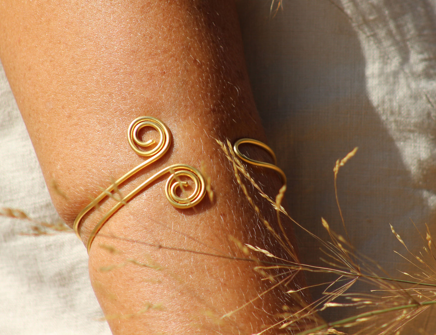 Naomi Arm Bangle