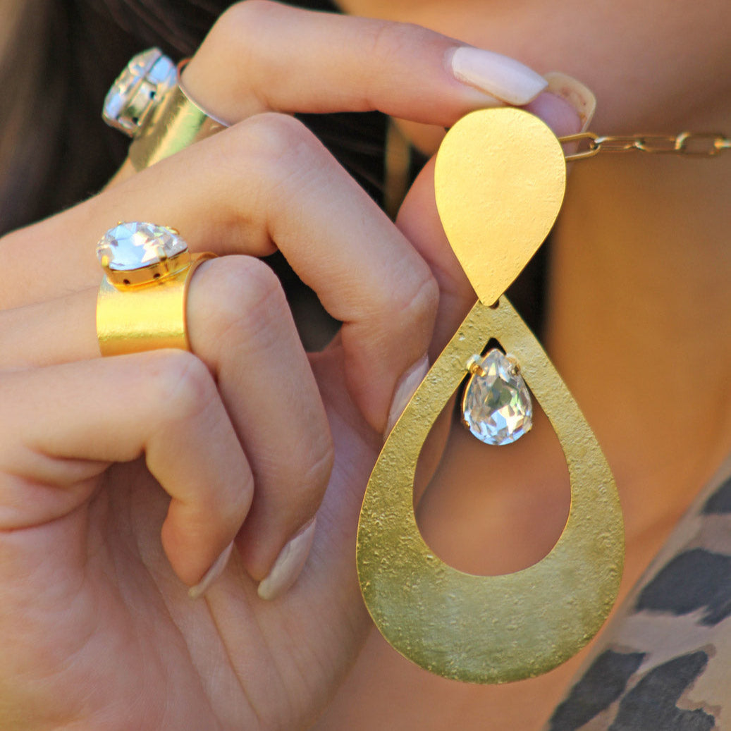 Big Drop Stone Necklace