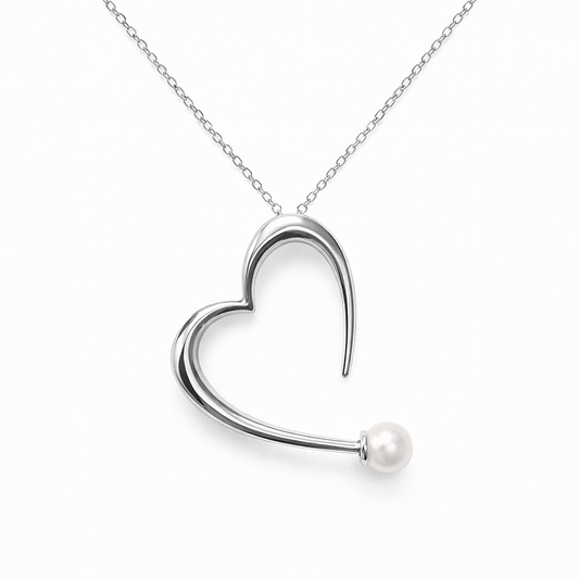 Sweetheart with Pearl Necklace